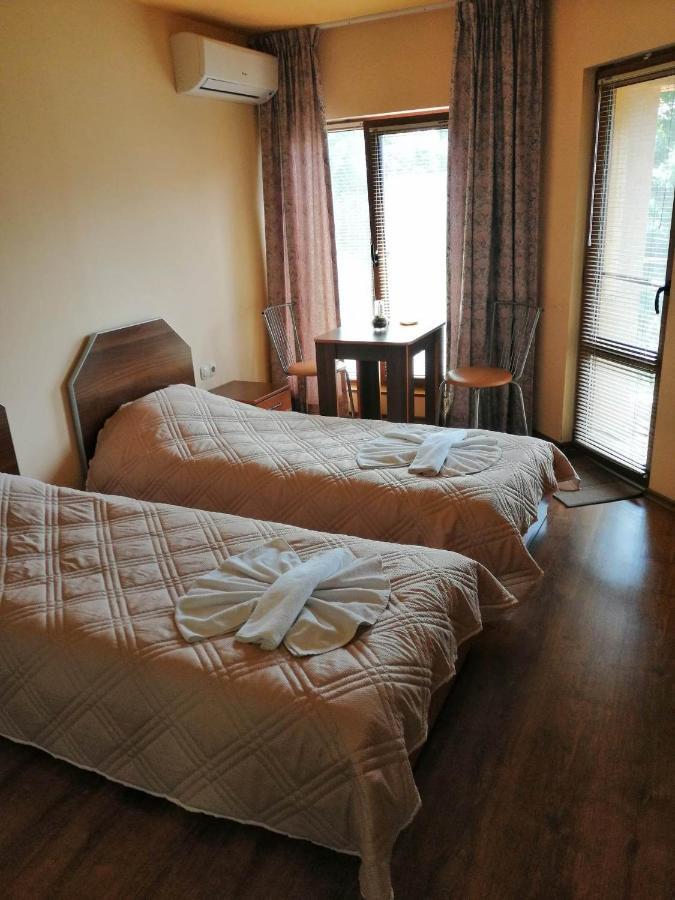 Хотел Омега Στάρα Ζαγόρα Εξωτερικό φωτογραφία